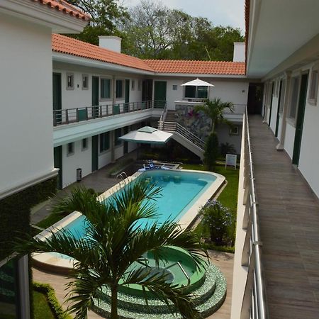 Hotel Villa Magna Poza Rica Exteriér fotografie