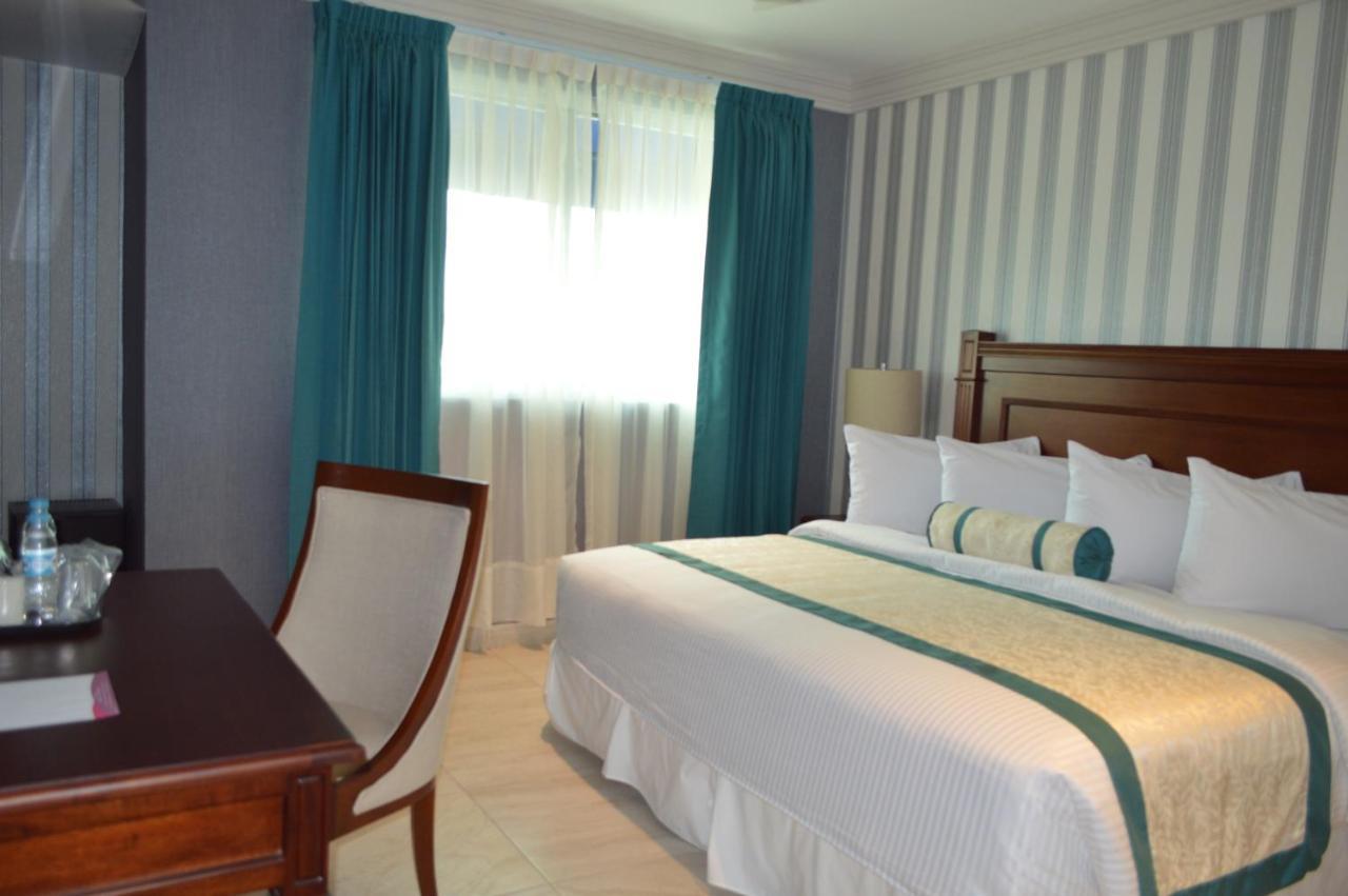 Hotel Villa Magna Poza Rica Exteriér fotografie