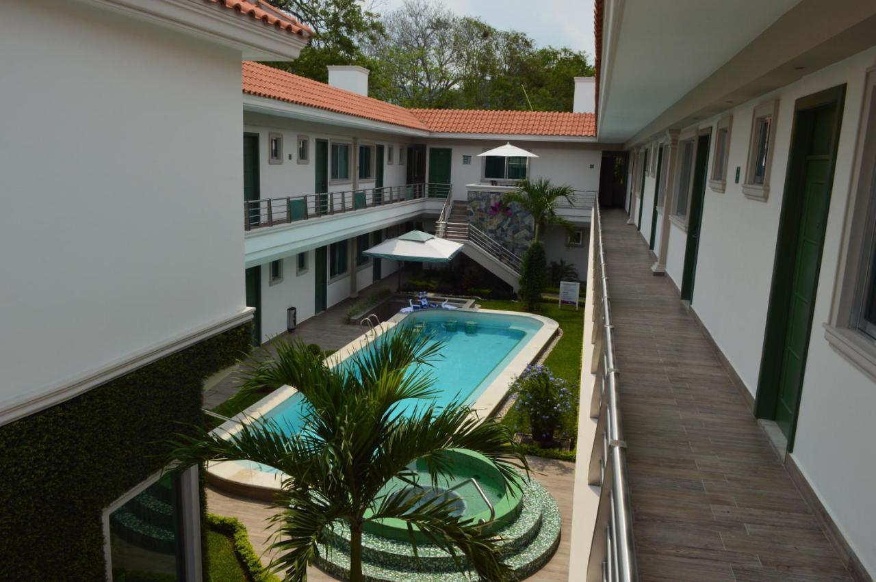 Hotel Villa Magna Poza Rica Exteriér fotografie