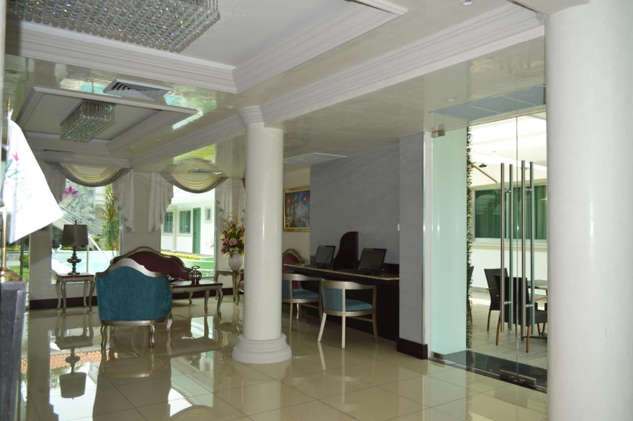 Hotel Villa Magna Poza Rica Exteriér fotografie